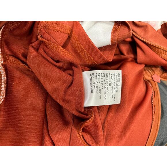 L’atiste By Amy Women Faux Orange Rust Floral Wrap Romper Size Small Sleeveless - Picture 10 of 13